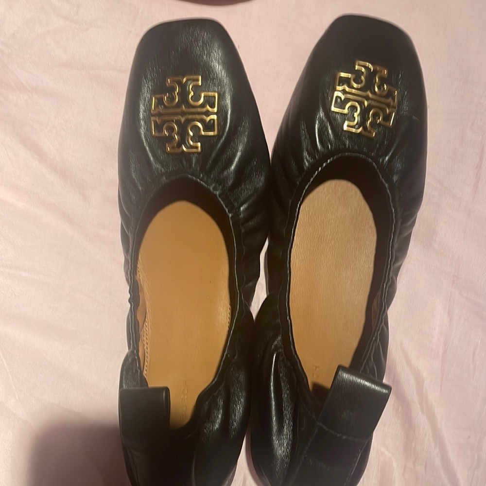 Tory Burch black flats